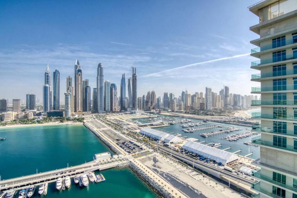 First Class 3Br With Dubai Marina And Palm View Apartment Exterior photo